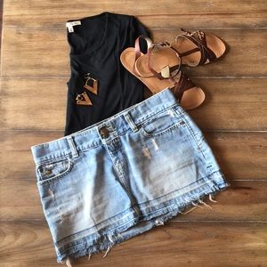 Abercrombie and Fitch blue jean skirt size 4